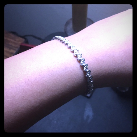 Bonton Jewelry - Silver tennis bracelet